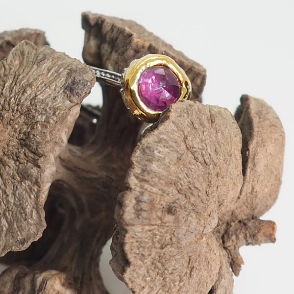 Ring Pink Ruby Gold