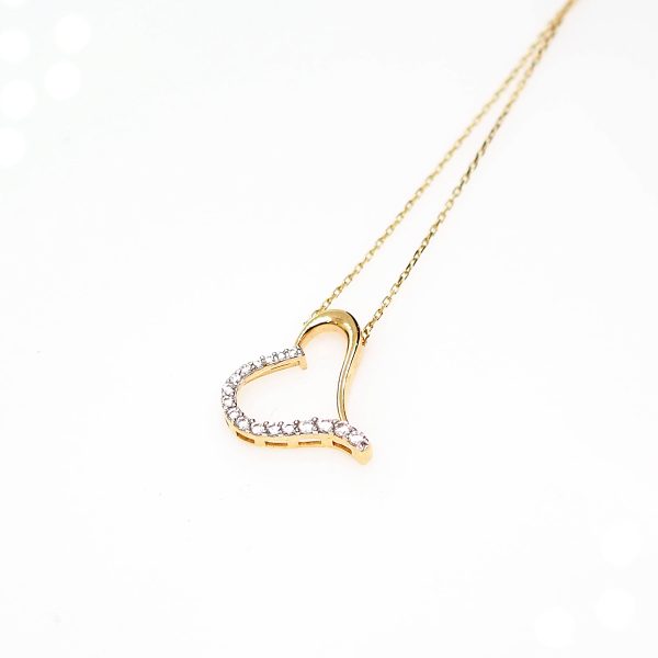 Heart Necklace in Gold 14K